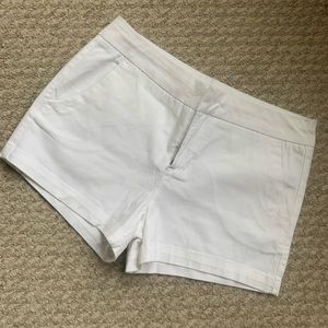 Copper Key White Flat Front 16 Girls shorts never worn